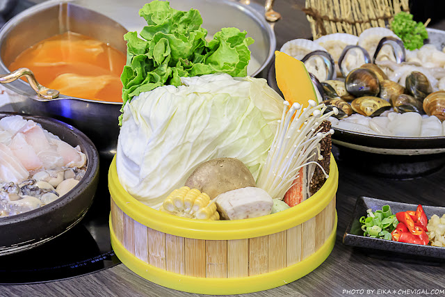 蝦拼鍋│台中火鍋吃到飽！同時也是全台首家韓式醬油螃蟹專賣店，不少客人從外縣市跑來吃！韓式料理控及海鮮控的必吃美食