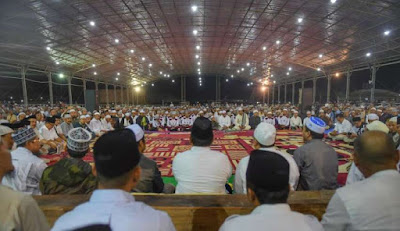 Ribuan Santri Dan Pimpinan Ponpes Al Fatah Temboro Menyambut Kunjungan Capres Prabowo