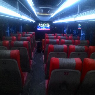 Mewujudkan Kenyamanan dan Kemewahan: Eksplorasi Interior Bus Pariwisata Bejeu