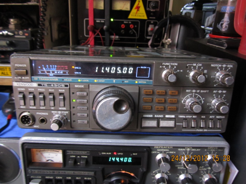 Doel Connect Shop: KENWOOD TS-430S. Second. (SOLD)>> BANJARMASIN.