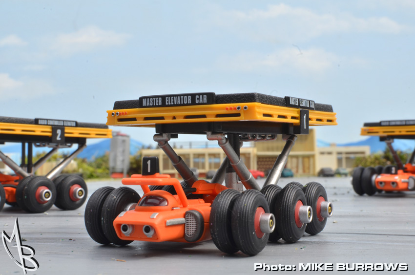 MOONBASE CENTRAL DEAGOSTINI HIGH SPEED ELEVATOR CARS