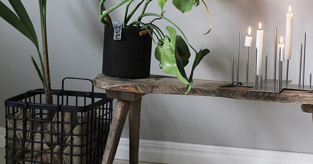 svart, vitt & rött Candle Cross ljusstake