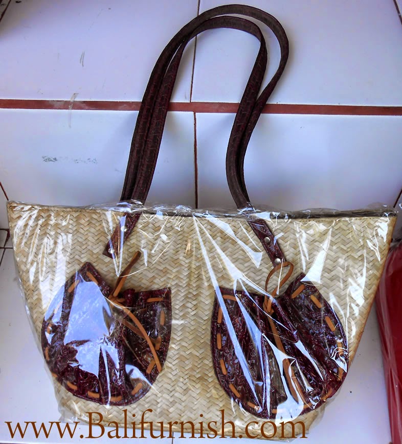 Straw Handbags from Bali Indonesia CVMAYA Bali Crafts Home Decors