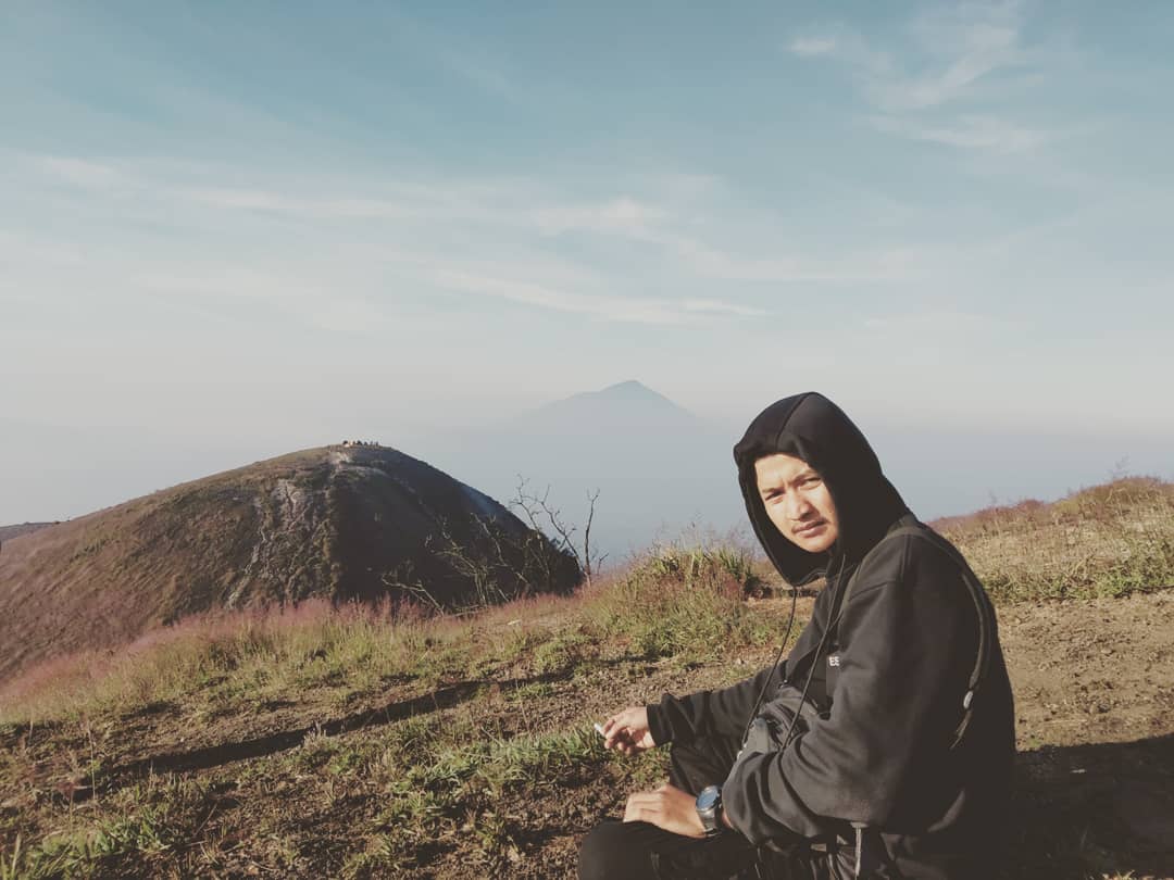 Gunung Tempat Pengasingan Terbaik