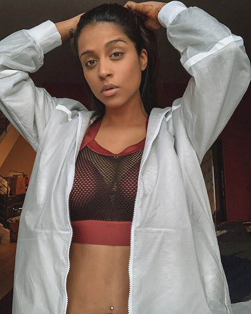 Lilly Singh Hot & Sexy Pics Lilly Singh Hot & Sexy Pics