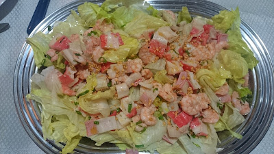 salada camarão, salada camarao e kani, doce com travessura camarao e kani