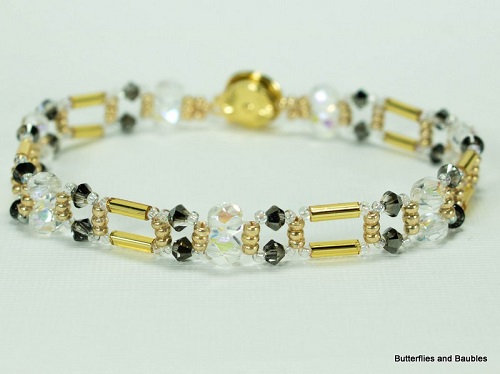 Real Clear Crystal Beads Bracelet at Rs 500, New Items in Ahmedabad