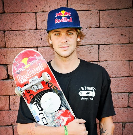 Ryan Sheckler, skater y actor millonario Historias de Grandes Exitos