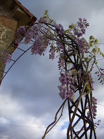 El rincón de un aprendiz: Arco de hierro para el jardín