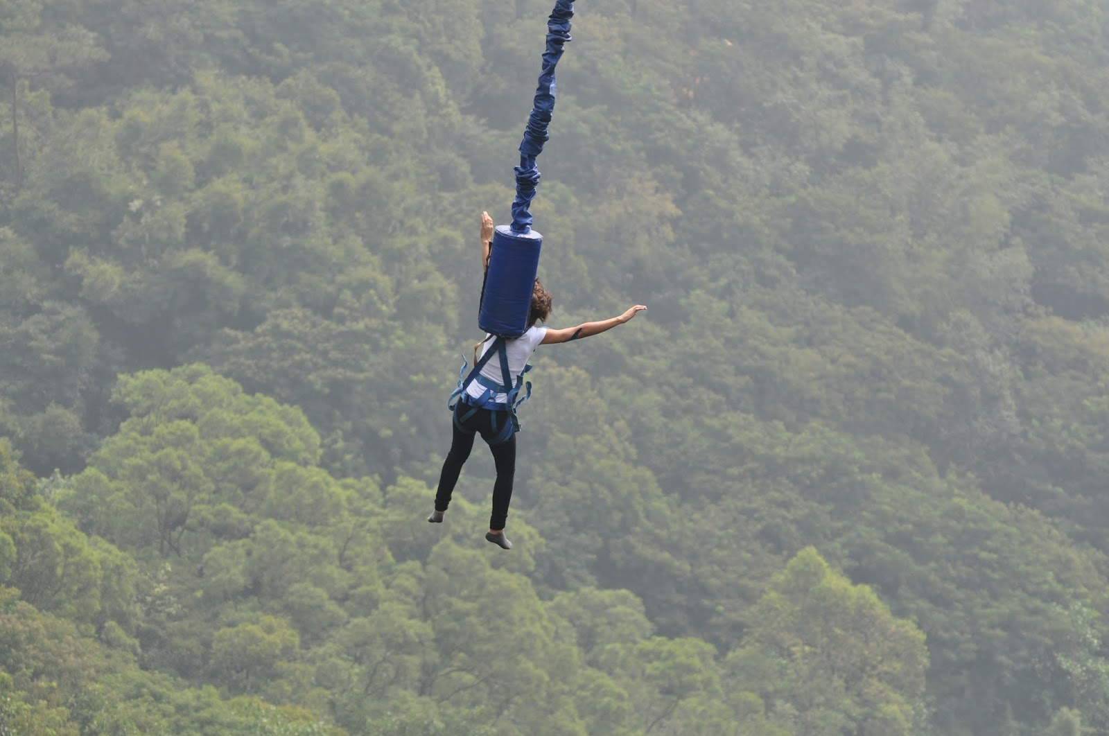 Life At 41000 Ft. Bungee Jumping in Guangzhou