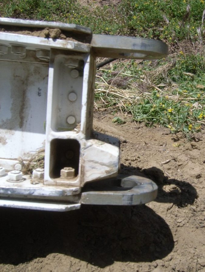 Kathryn's Report Parts Separation from Glider ICA IS29D, N38ES