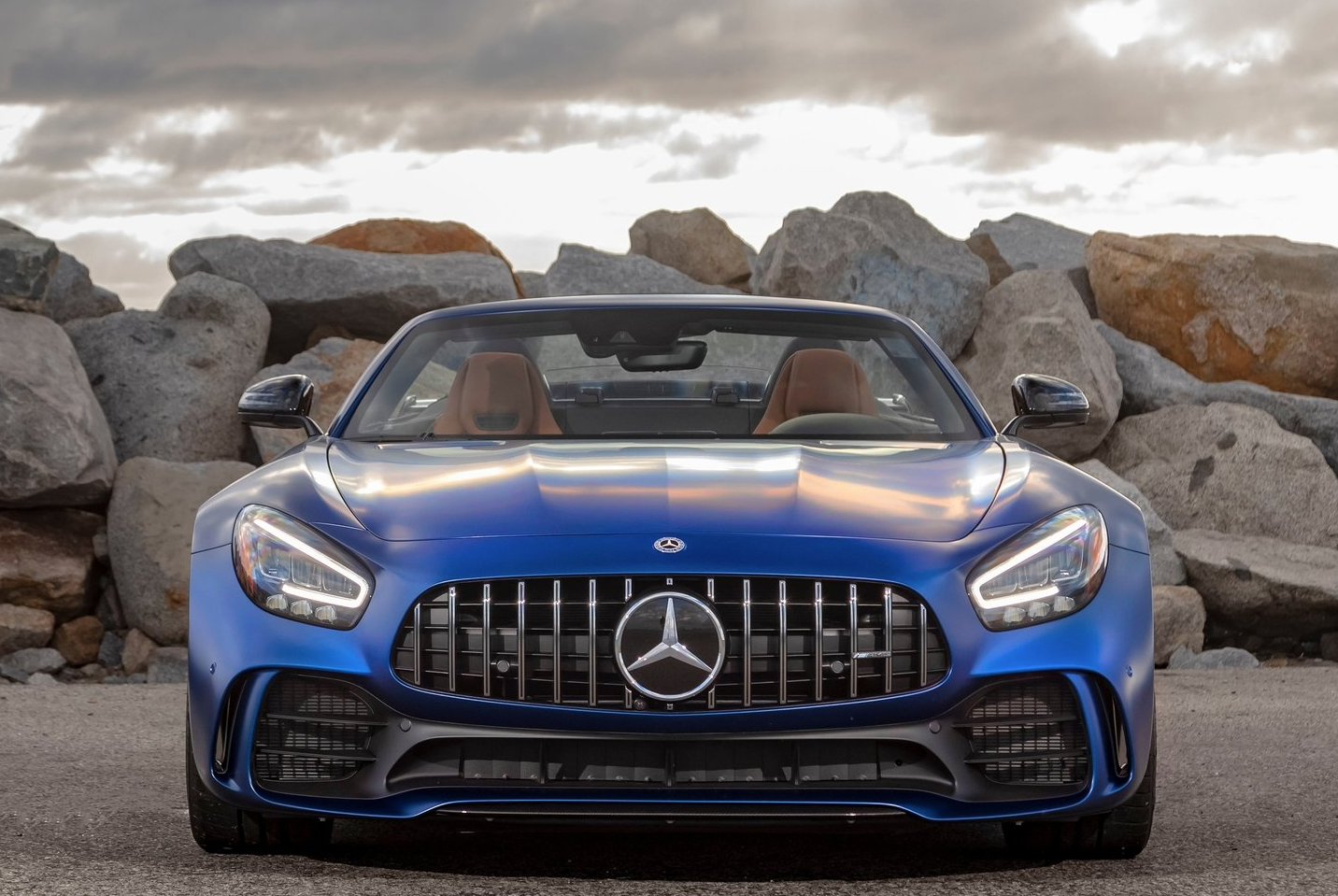 Mercedes Benz AMG 2020 super car