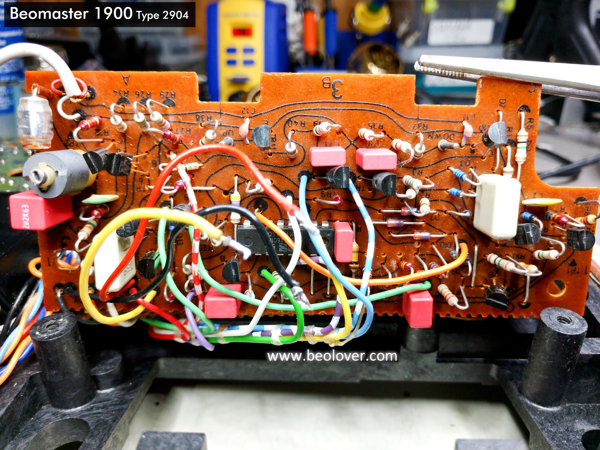 beolover A Pair of Beomaster 1900 Receivers for Restoration Capacitor Replacement and Slider