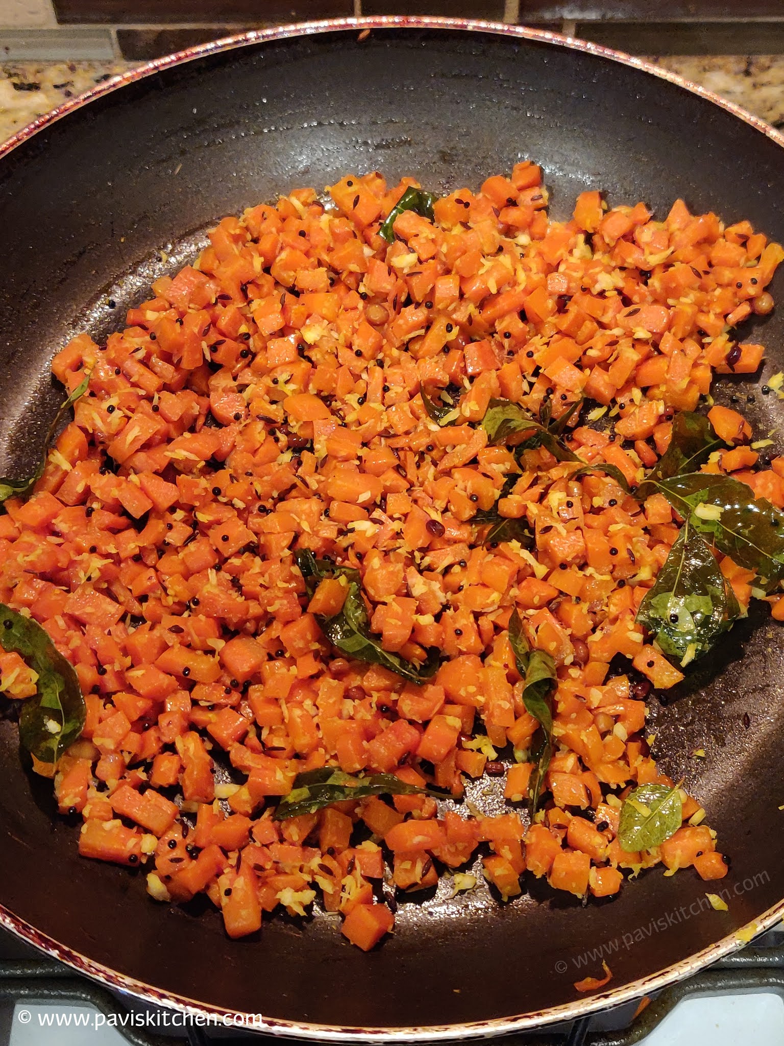 Carrot Poriyal Recipe | Carrot Palya | Carrot Stir Fry