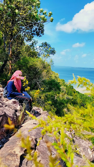Hiking di Pulau Berhala Sandakan 2.0 Hiking di Pulau Berhala Sandakan 2.0