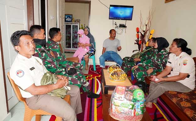 Kurem 032 Wirabraja Anjangsana ke Keluarga TNI di Bukittinggi
