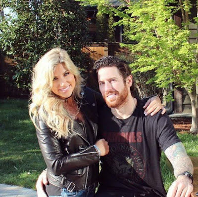 James Neal with his Girlfriend & to be with wife Melanie Collins
