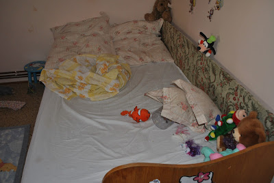 dezordine pat in camera copilului