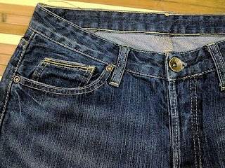 REPLAY DESIGNER JEANS SIZE 30 (SOLD) ~ different class bundle