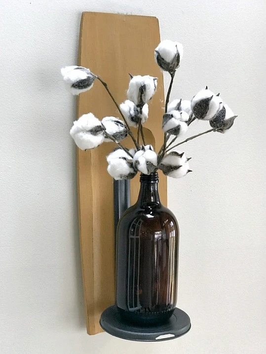 wall shelf with recycled vase