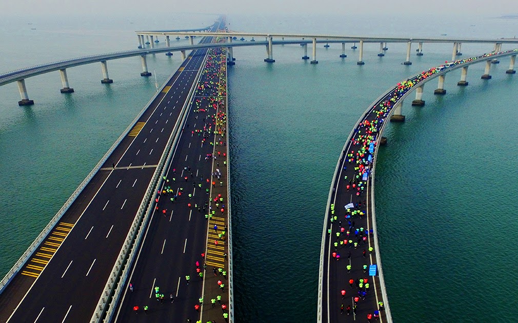 6 Longest Road Bridges in the World (with Map & Photos)