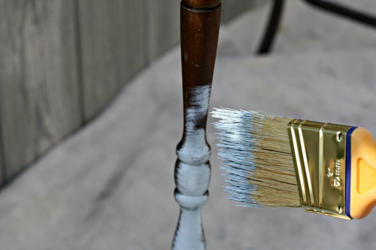 Quick method to paint spindles: move the brush quickly back and forth in sections around the spindle. Quick method to paint spindles.