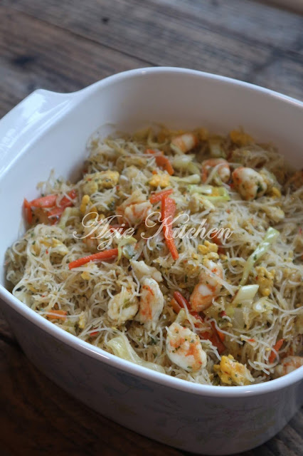 Mee Hoon Goreng Daun Limau Purut Kesukaan Anak Anak 