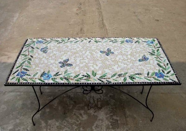 Garden table from Mosaic – 30 super models!