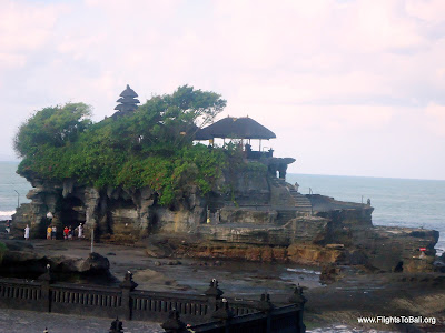 Tanah Lot Bali Indonesia 6