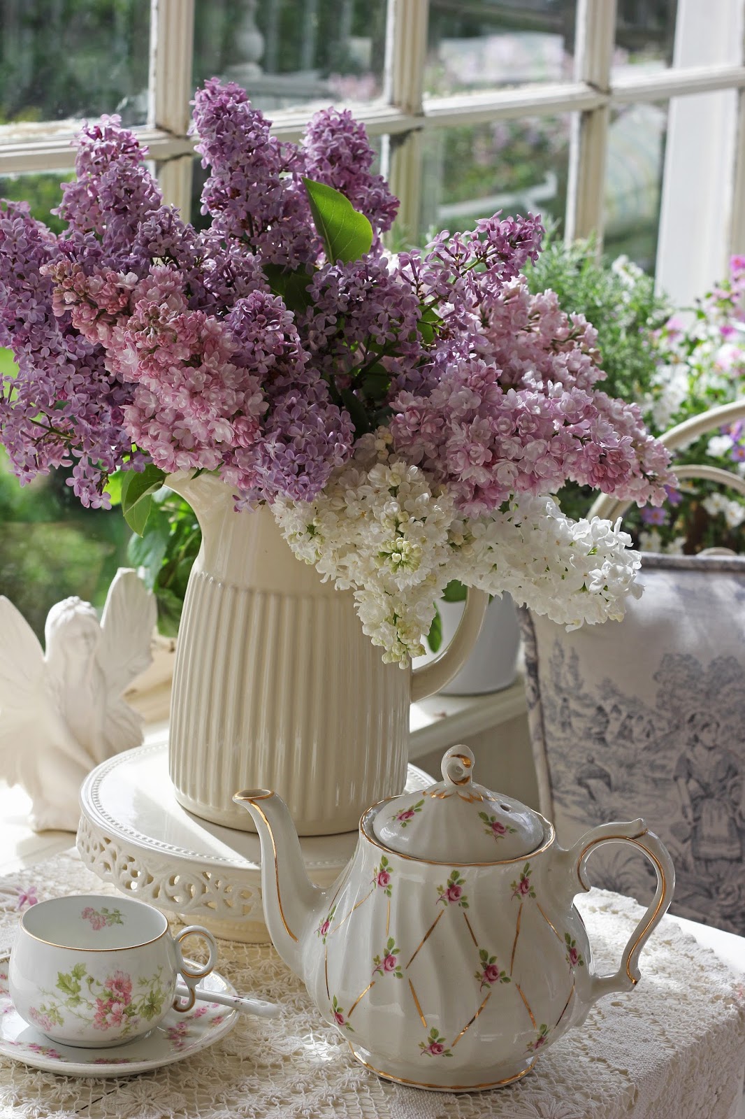 Aiken House & Gardens Lilacs , Transferware & Teapots