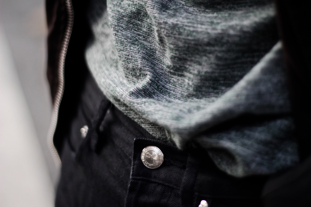 BLOG-MODE-HOMME_APC_jeans-petit-standard_april77-blouson_churchs-leyton_royalties-chaussettes-bordeaux-style_scotch-and-soda