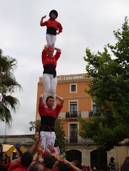 Pilar de 4 a la Diada del 7 d'agost a Vilafranca: Pinya Xicotera + Felix, Jose, Lali i Júlia !