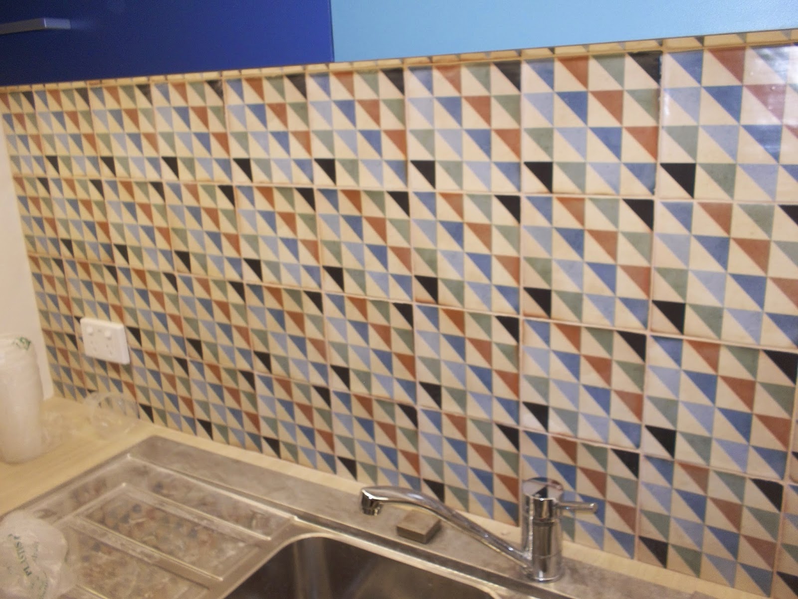 Specializing renovation, new home and commercial tiling
