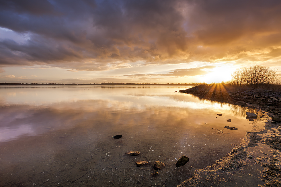 Photo journal of sorts Grafham Water reflections & sunset