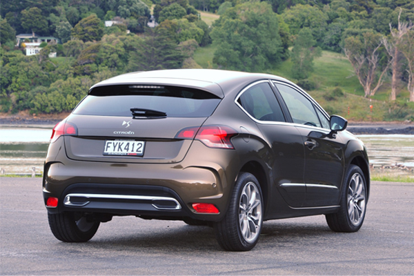 Ситроен ds4 2012