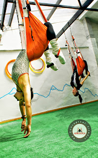 Yoga Aéreo Posturas AeroYOga® Yoga Aéreo Posturas, AeroYoga®