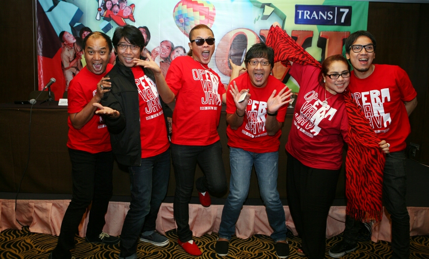 KUMPULAN KATA: Opera Van Java 2012