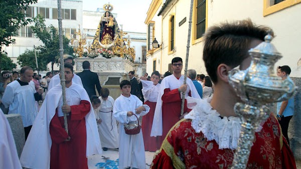 Horario e Itinerario traslado en Jerez de la Virgen del Rosario de Capataces y Costaleros a Santiago