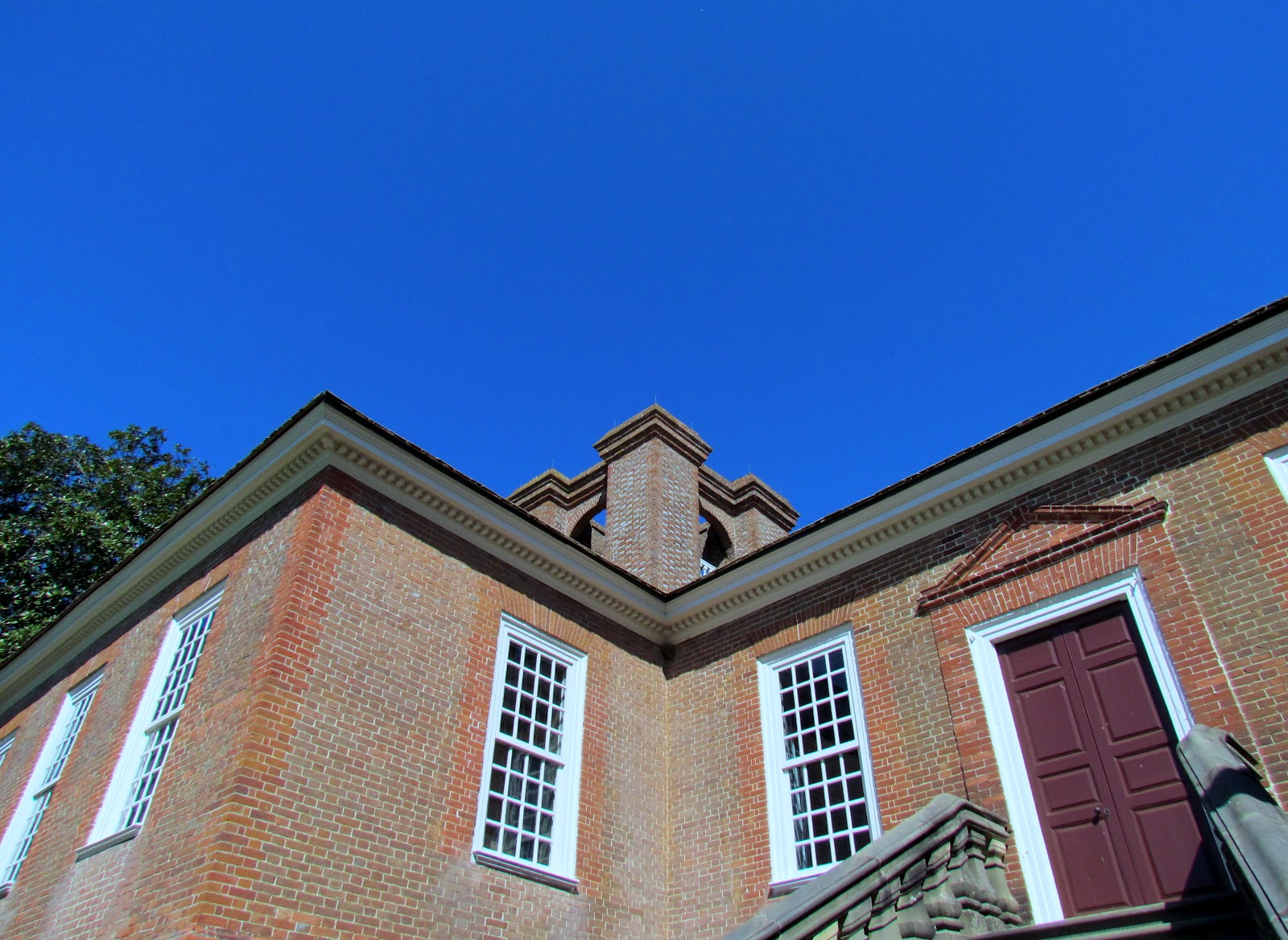My picture pages Robert E. Lee's Plantation