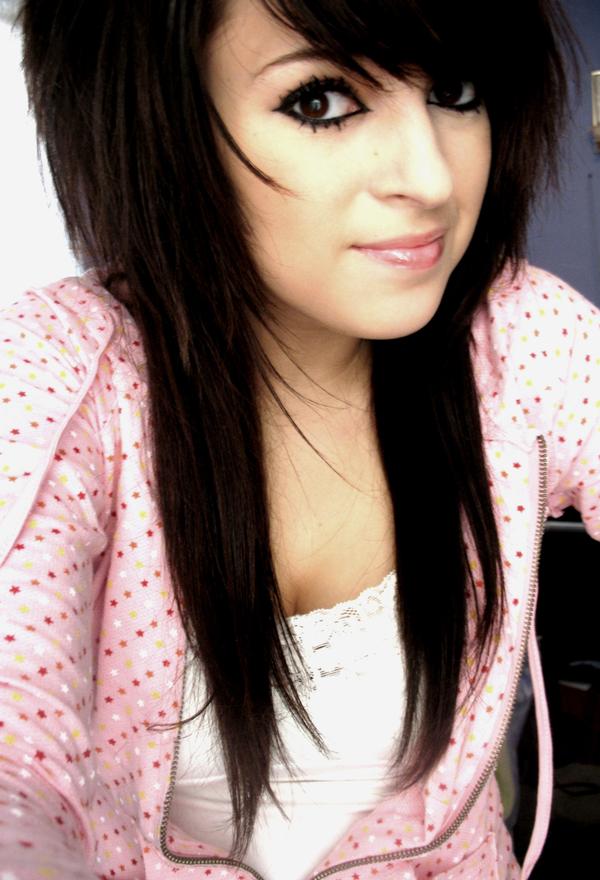emo hairstyles for short hair for girls. emo hairstyles for girls 2011.