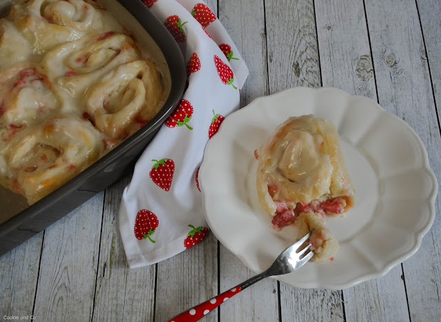 Erdbeer-Pudding-Schnecken