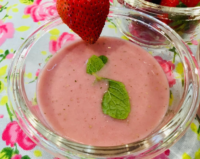 creamy vegan strawberry soup