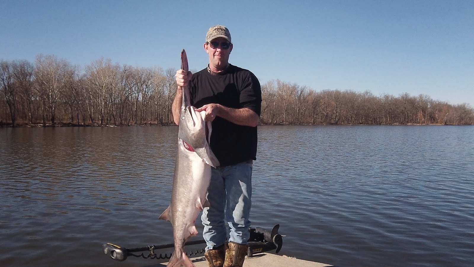 Larry's Hook Line and Sinker Spoonbill snagging 1/26/2014