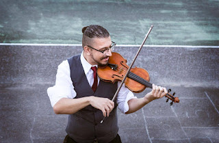 Aulas de violino em Belo Horizonte com Tiago Cox