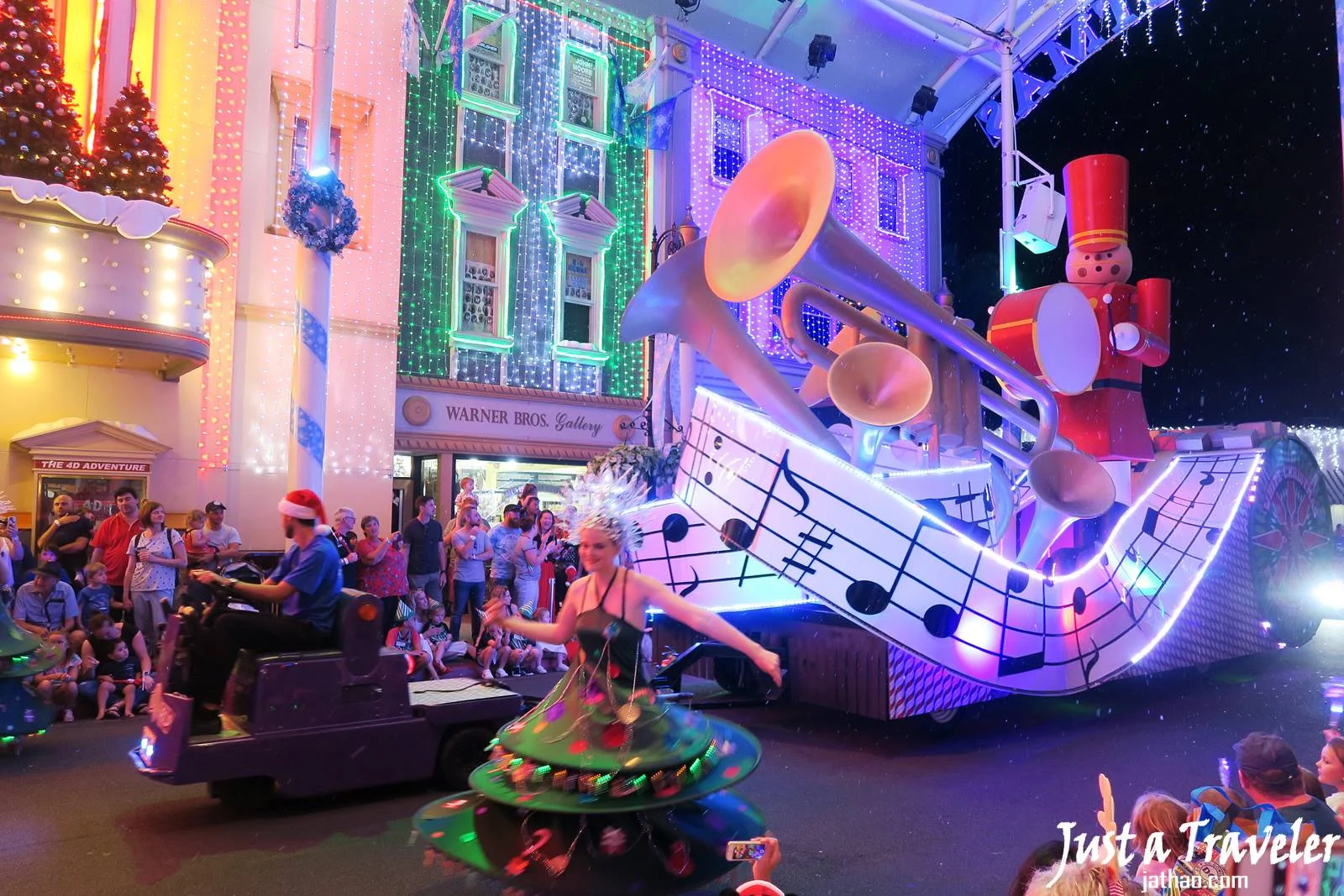 黃金海岸-景點-推薦-電影世界-Movie-World-白色聖誕節-White-Christmas-黃金海岸套票-旅遊-自由行-澳洲-Gold-Coast-theme-park-Australia