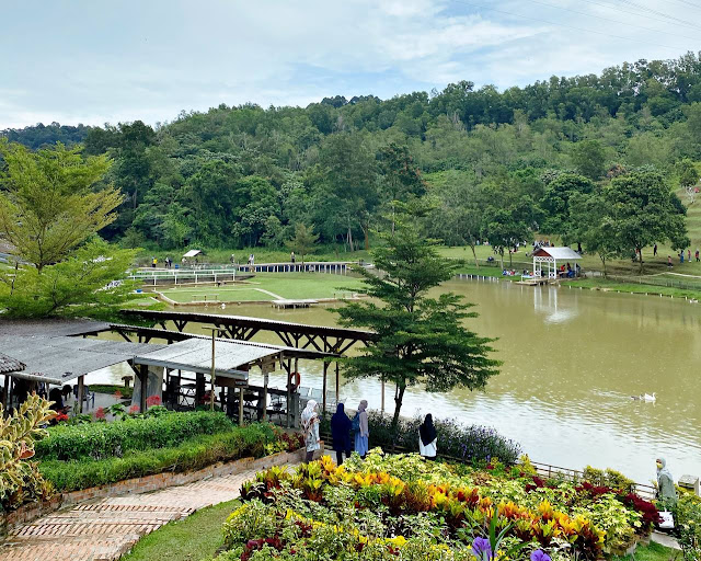 Bukit jelutong eco community park