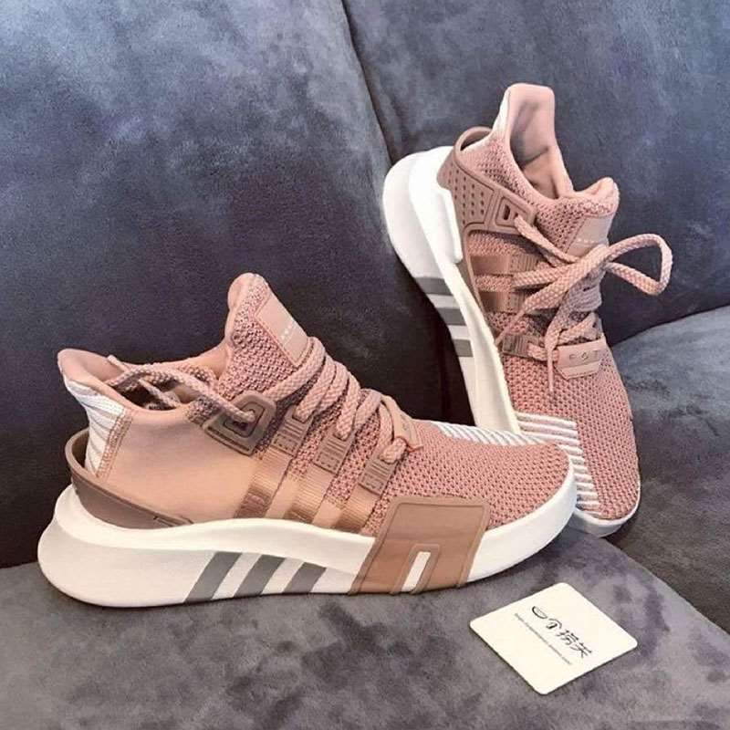 Giày thể thao hồng đất ngọt ngào 16112004, thiết kế cá tính Giày thể thao hồng đất ngọt ngào 16112004, thiết kế cá tính