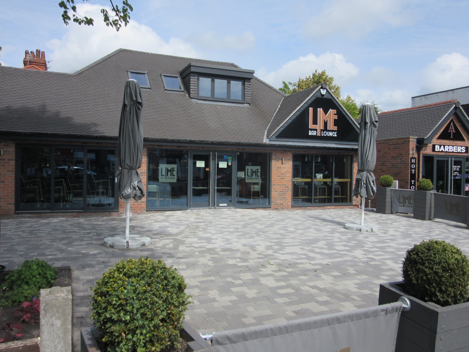 Chorley's Inns and Taverns Penwortham Lime Bar Lounge