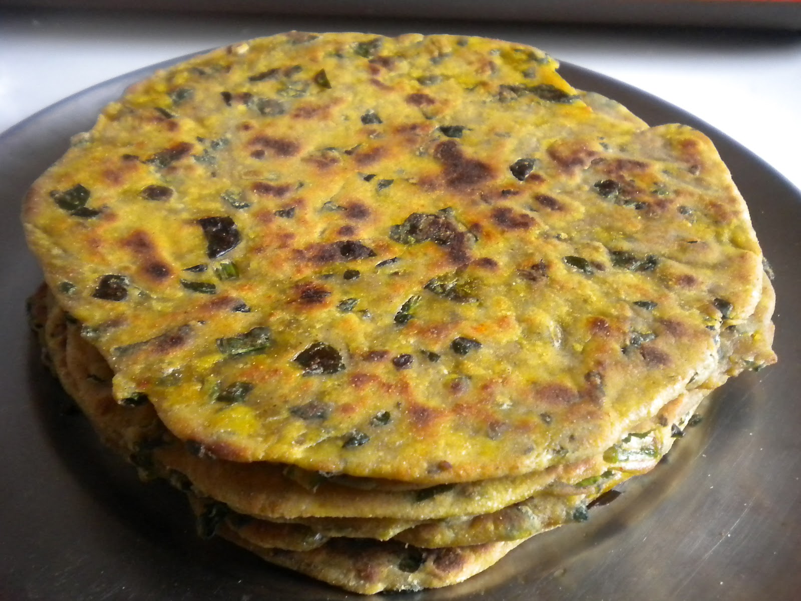 Food Stall: Palak par bitha kar