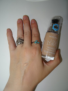 Swatch Deborah Milano 24Ore Nude Perfect Foundation 